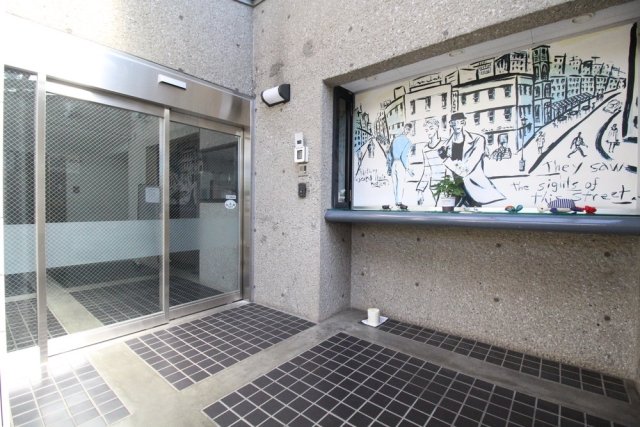 日興パレス登戸 エントランス