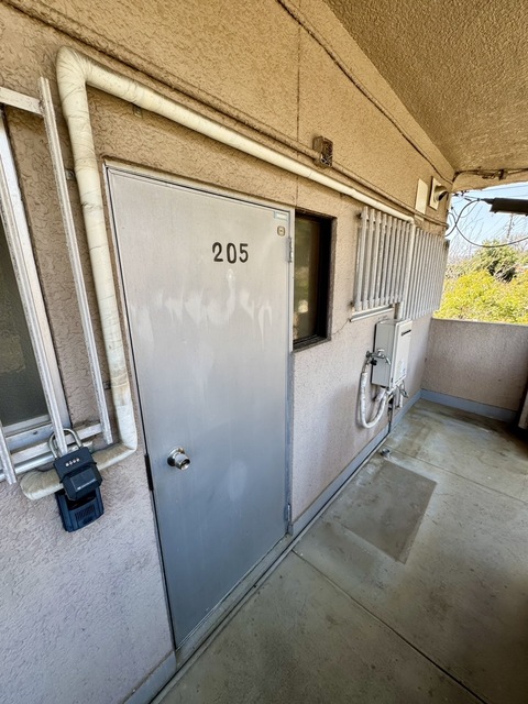 センテレオ0205号室 玄関