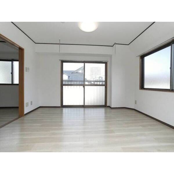 ハイツ水野 リビング