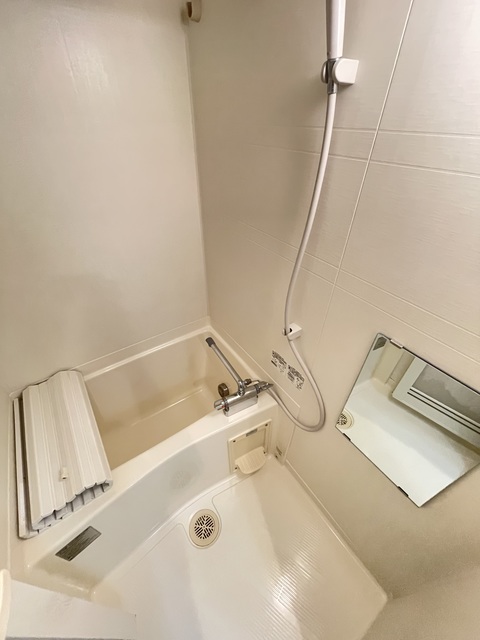 ラフィネパルク新浜0502号室 お風呂