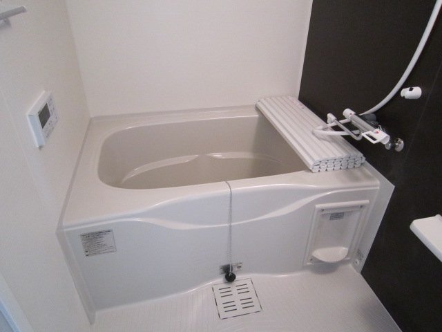 バード・ヴェール　(Ｂｉｒｄ・Ｖｅｒｔ)202号室 追焚付きバス