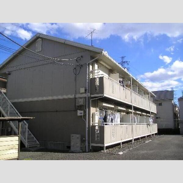 アイアンフラッツの外観画像