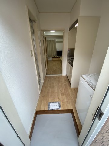 山手グリーンハウス２号館201号室 玄関