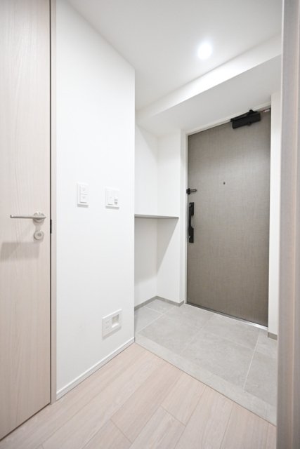 サンウッドフラッツ新宿四谷三丁目2階 玄関