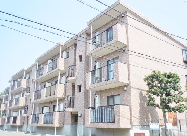 アゼリア岡津の外観画像