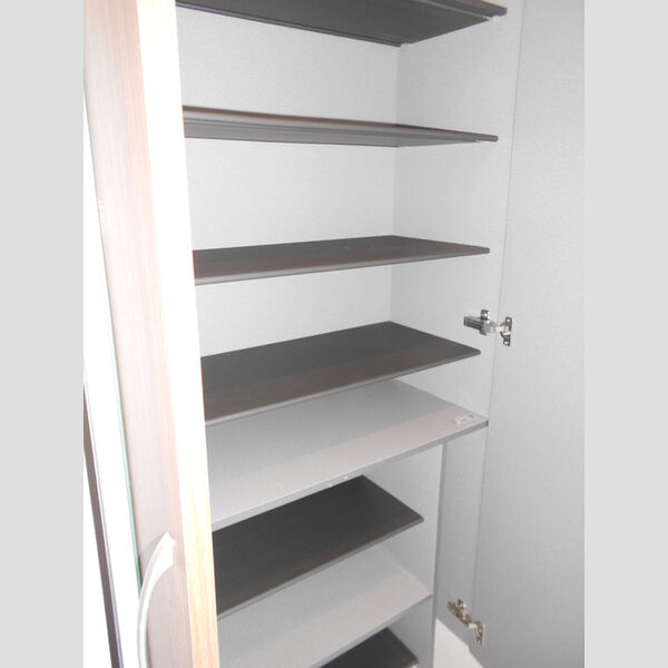 レーヴ302号室 玄関