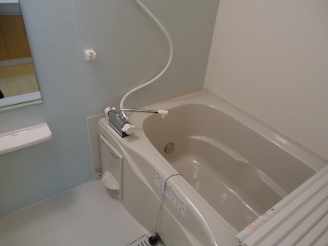 ワンピース バス