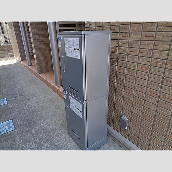 ラウレア 宅配BOX