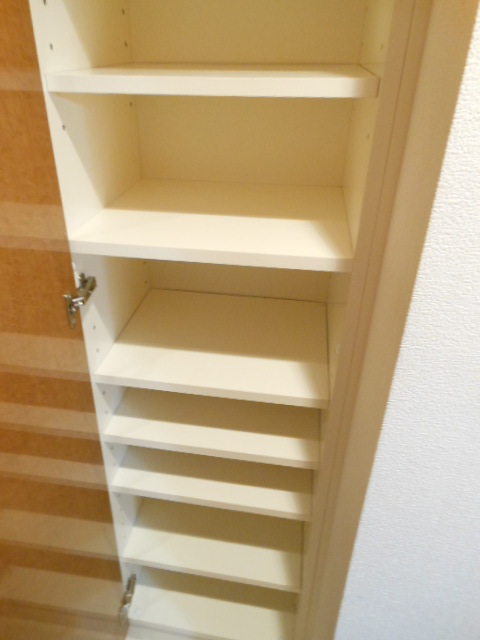 グランド・ガーラ南麻布 ◆シューズクローゼット◆