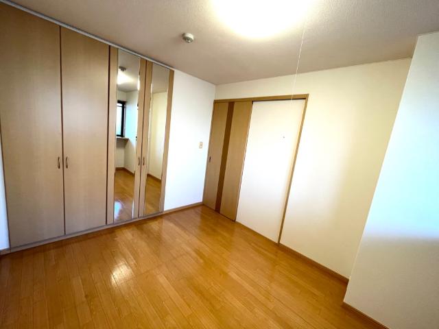 ディア・コート・ST 洋室