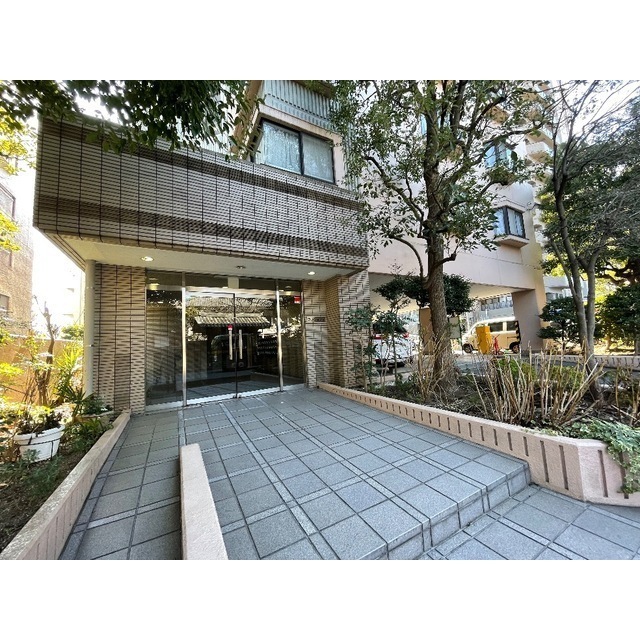 ブルジョン７ 外観