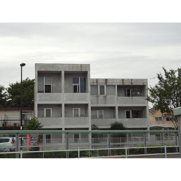 CRECER-MILL101号室 エントランス