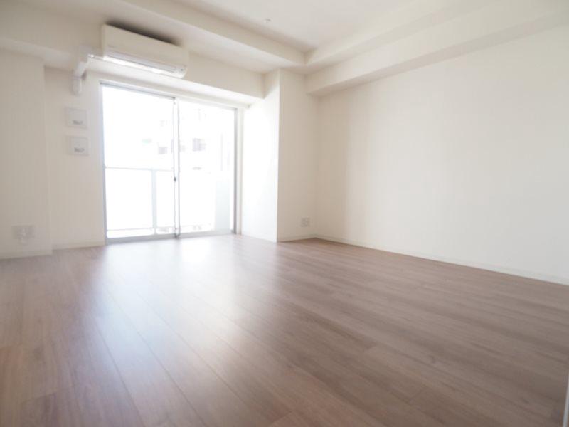 レジディア文京本郷Ⅲ リビング