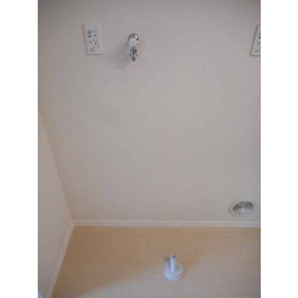 アリュール0106号室 同建物別部屋の参考画像