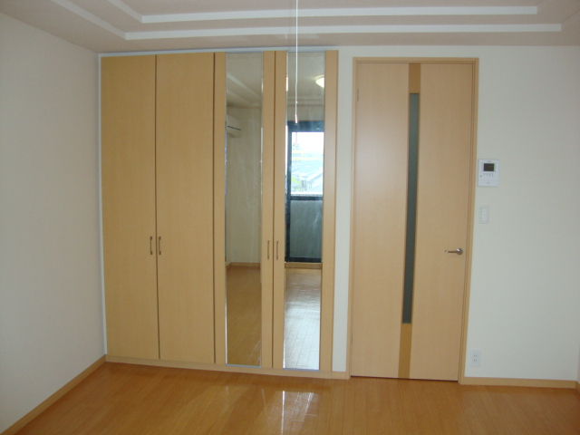 ビオラ301号室 クローゼット