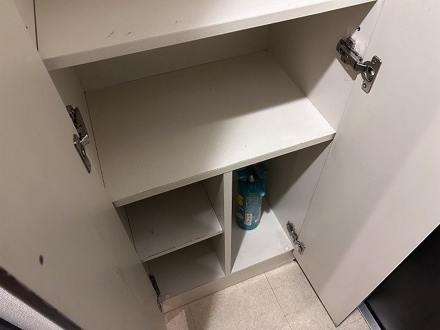 プレール代々木公園弐番館2階 靴入