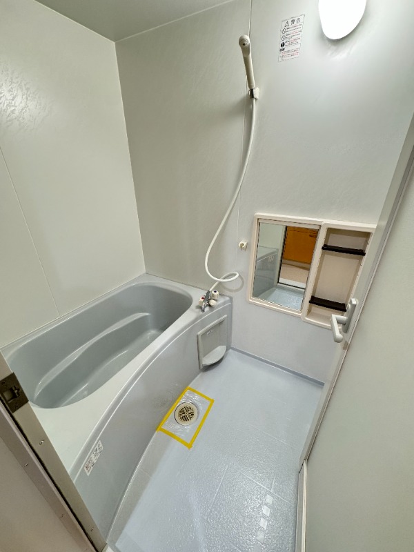 プラム　アベニュー バス