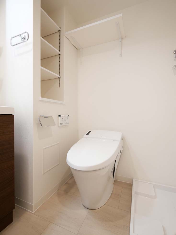 ラフィスタ新板橋 内観