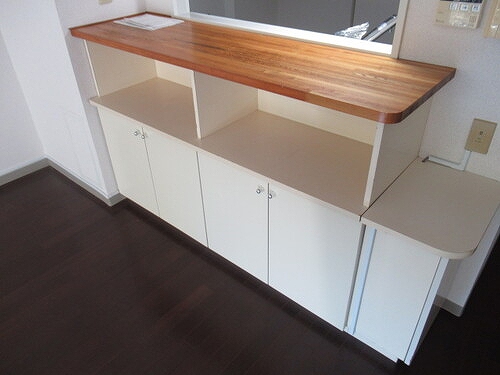 グリーンコーポ篠原第２Ｊ棟1階 カウンター収納