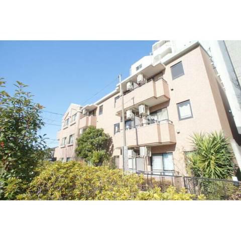 パレロワイアル 外観