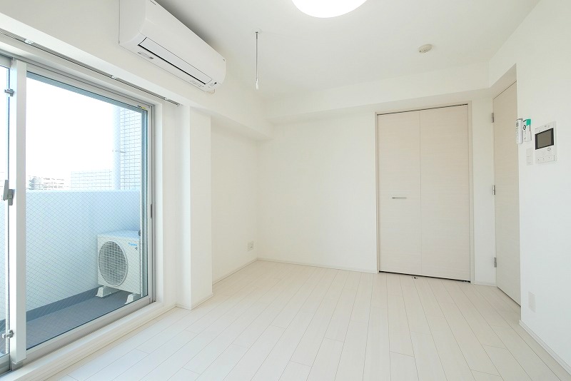 PREMIUM CUBE 新宿中井 内観