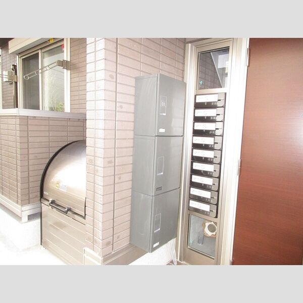 コルツァ蓮根 ポスト・宅配ボックス