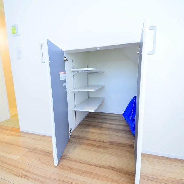 東新宿ハウス1階 収納