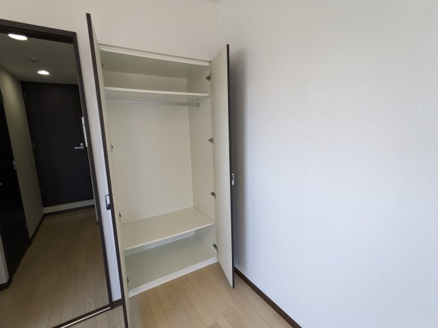 ジュモー京成船橋408号室 収納