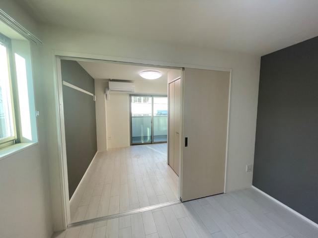 メゾン．ネクストエイト201号室 リビング