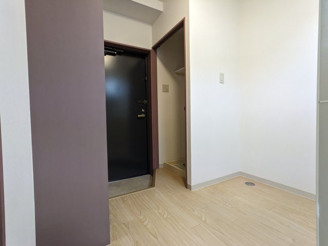 メゾンドプランタン601号室 同建物別部屋の参考画像