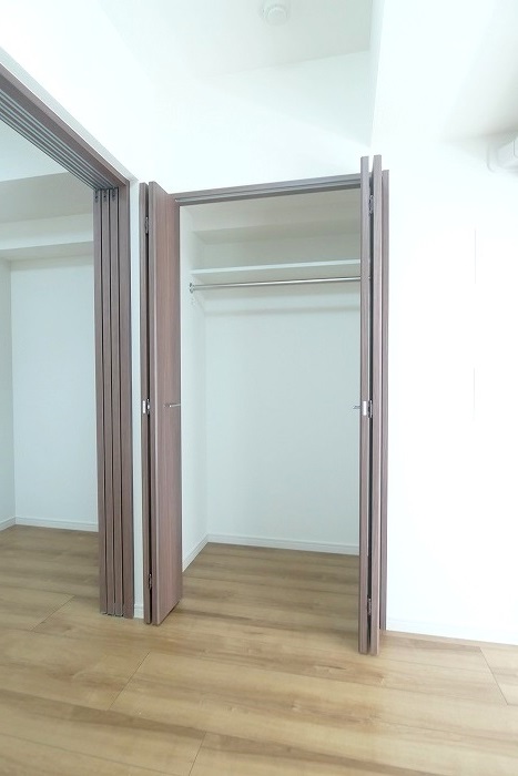 ラフィスタ志村坂上 内観