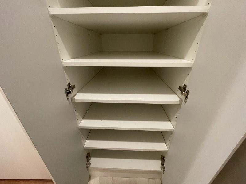 CREALpremier笹塚4階 下足入れ