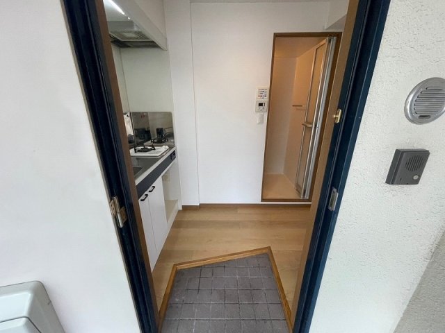 アーバ・ヒルズ高円寺 玄関