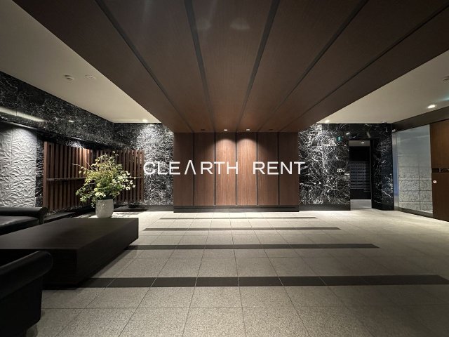 コンシェリア目白 ＴＨＥ ＧＲＡＮＤ ＲＥＳＩＤＥＮＣＥ1階 ☆開放感のあるロビー☆