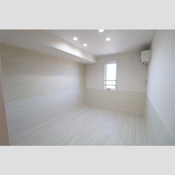 D-KISARIA　WⅠ205号室 洋室