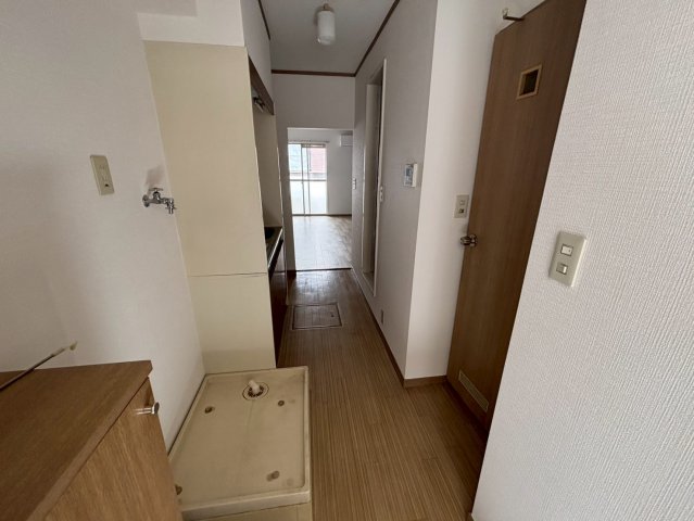 パレロワイヤル善行 玄関