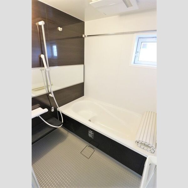 コンフォールコート103号室 バスルーム