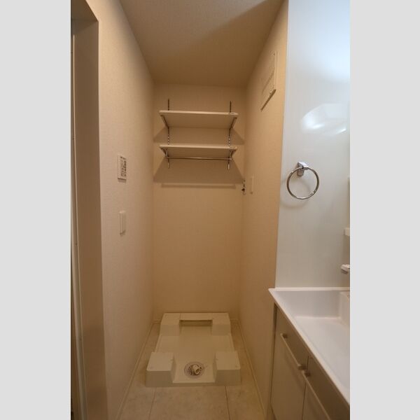 セレスティア白鳥307号室 洗濯機設置場所