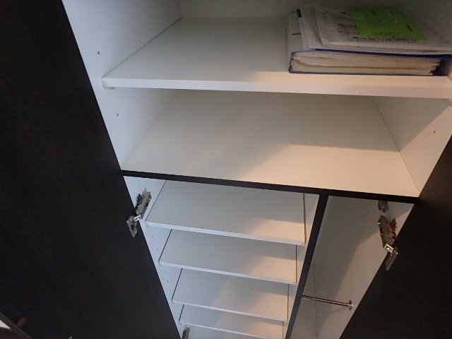 ヴァレッシア尾久シティ 靴入