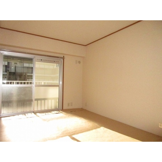 マンション国領 内観