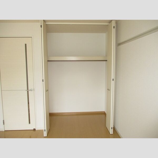 COZY　VILLA202号室 クローゼット