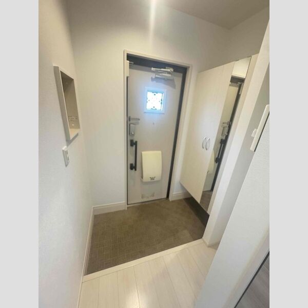 Maisonetteコウリョウ鎌倉山 玄関