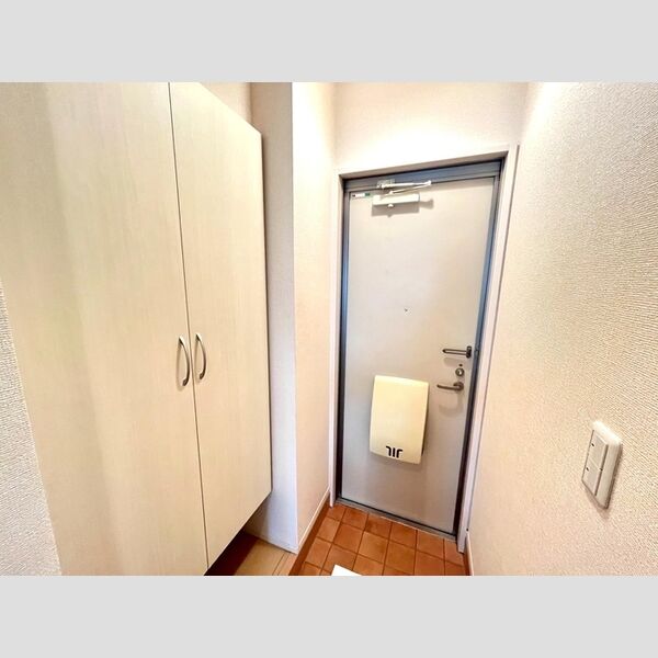 コスモ　ガーデン 玄関