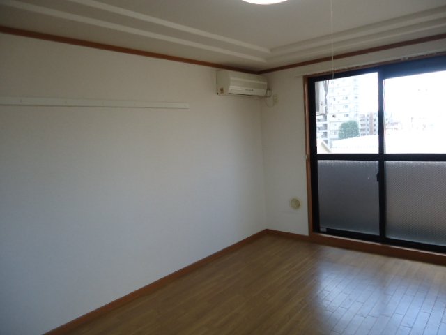 コンフォートＮⅡ403号室 洋室