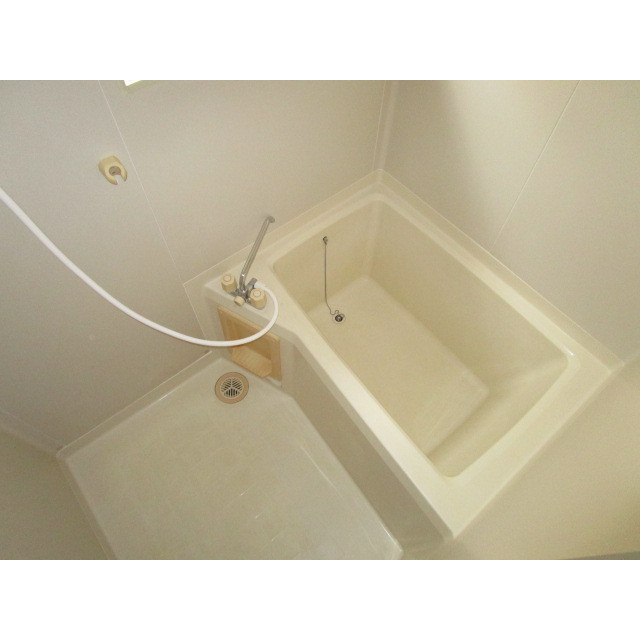 モアヒルズ　A棟 内観