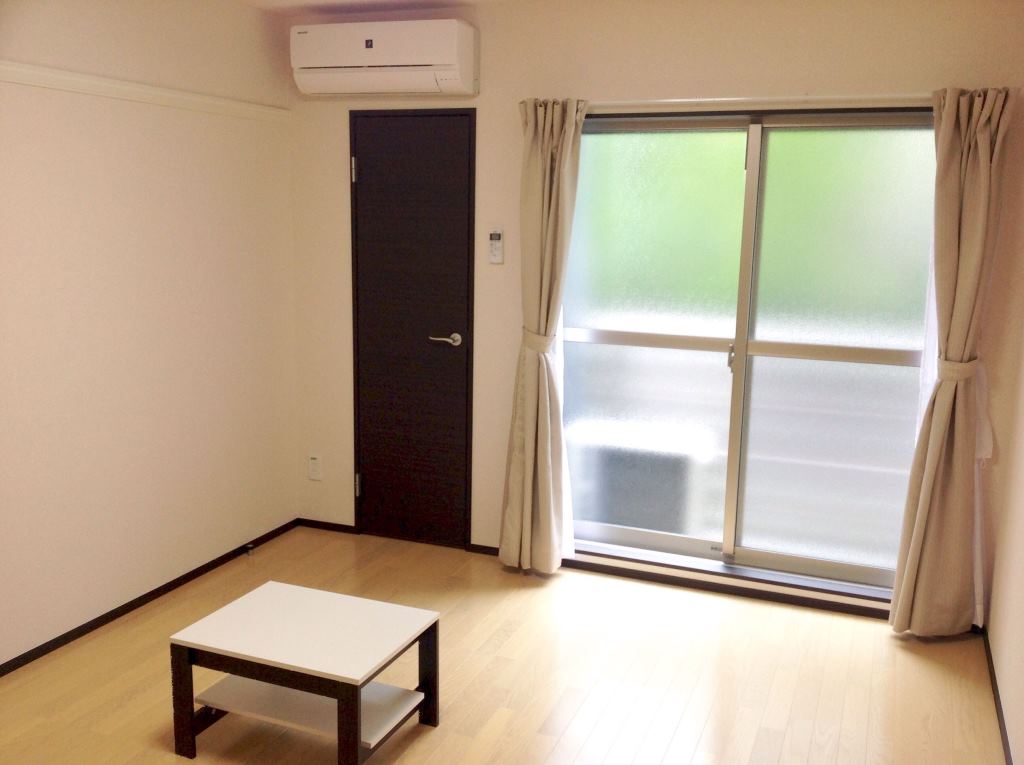 クレイノアーカス リビング