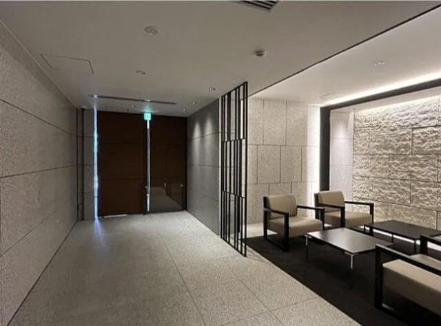 リビオ四谷 エントランス