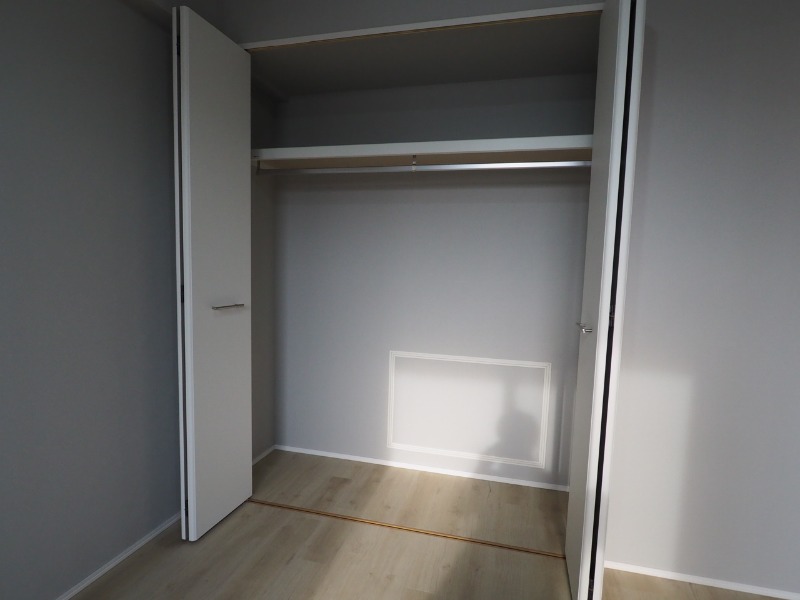 レジディア神田岩本町2階 収納