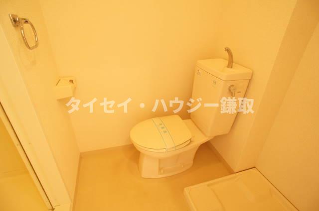 芝コーポ５号館 広々としてるトイレです