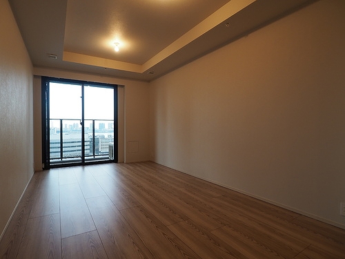 プラウドタワー芝浦16階 洋室８畳